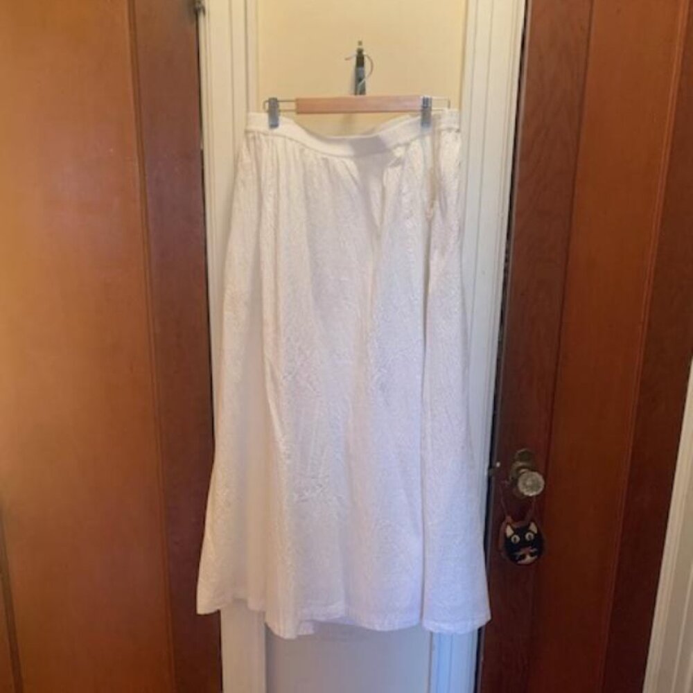 Textured White Maxi Skirt